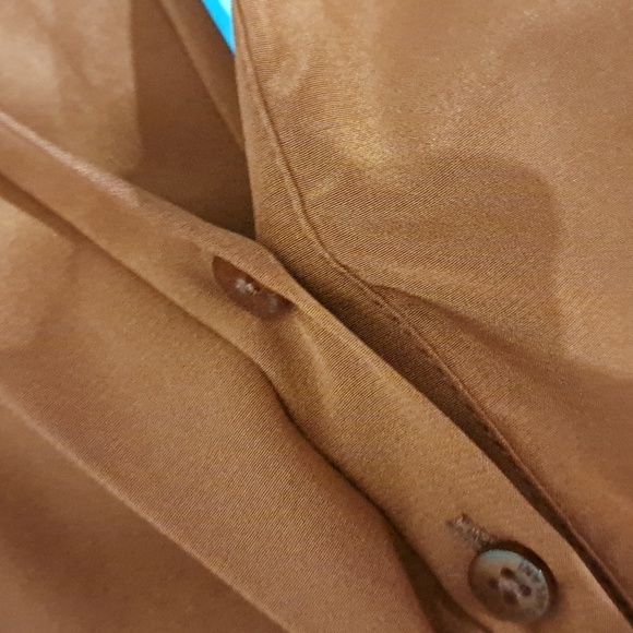 Antonio Melani Olivia Button Front Split V-Neck Sleeveless Top - Picture 8 of 8